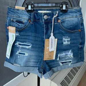 SUPER STRETCHY DENIM SHORT